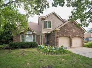 44 Chestnut Ter, Buffalo Grove, IL 60089