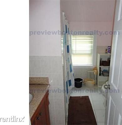 2nd image of 67 Pearl St #A
