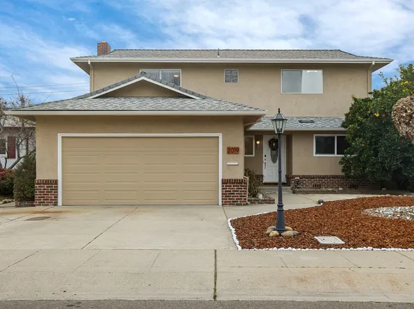 2019 Debbie Ln, Lodi, CA 95242