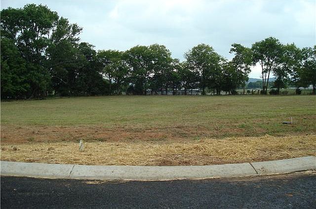 2nd image of 101 Cassidy Dr Lot 2