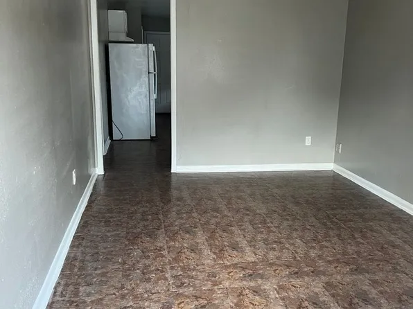 Whitney Heights, 447 E Whitney St #411-M, Houston, TX 77022
