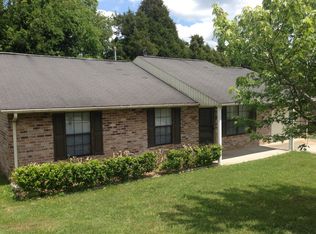 929 Rose Petal Ln, Knoxville, TN 37938