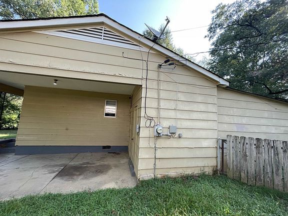 2nd image of 4843 Bridgedale Ave