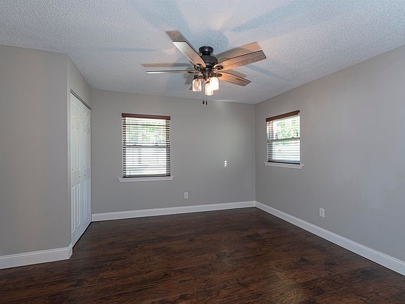 5th image of 75 Phoenetia Dr