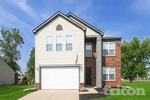 1356 Blue Ridge Ln Photo 1