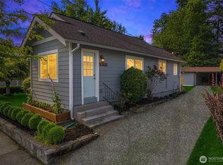 38362 SE Cedar St, Snoqualmie, WA