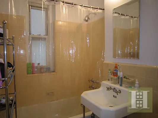 Rented by Halstead Real Estate | media 8