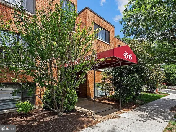 4545 Macarthur Blvd NW APT G7, Washington, DC 20007