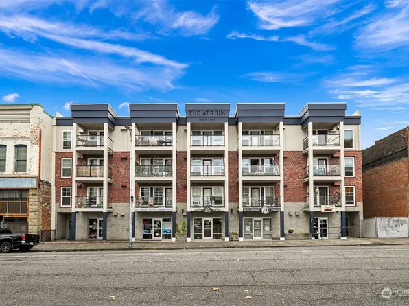 1031 N State Street #301, Bellingham, WA 98225