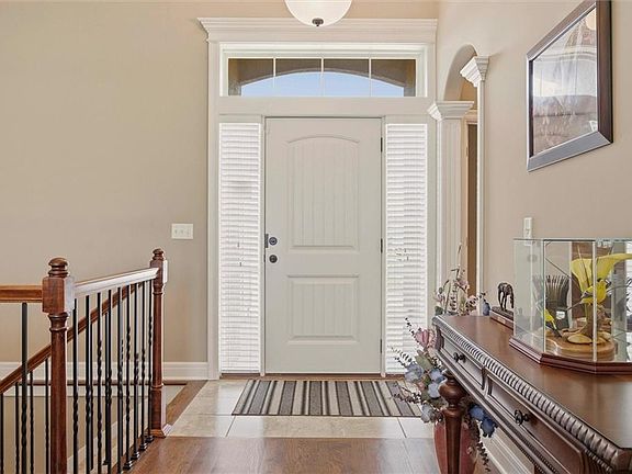 4th image of 311 Crestview Ct