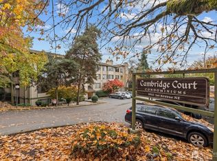 9512 1st Ave NE APT 202, Seattle, WA 98115