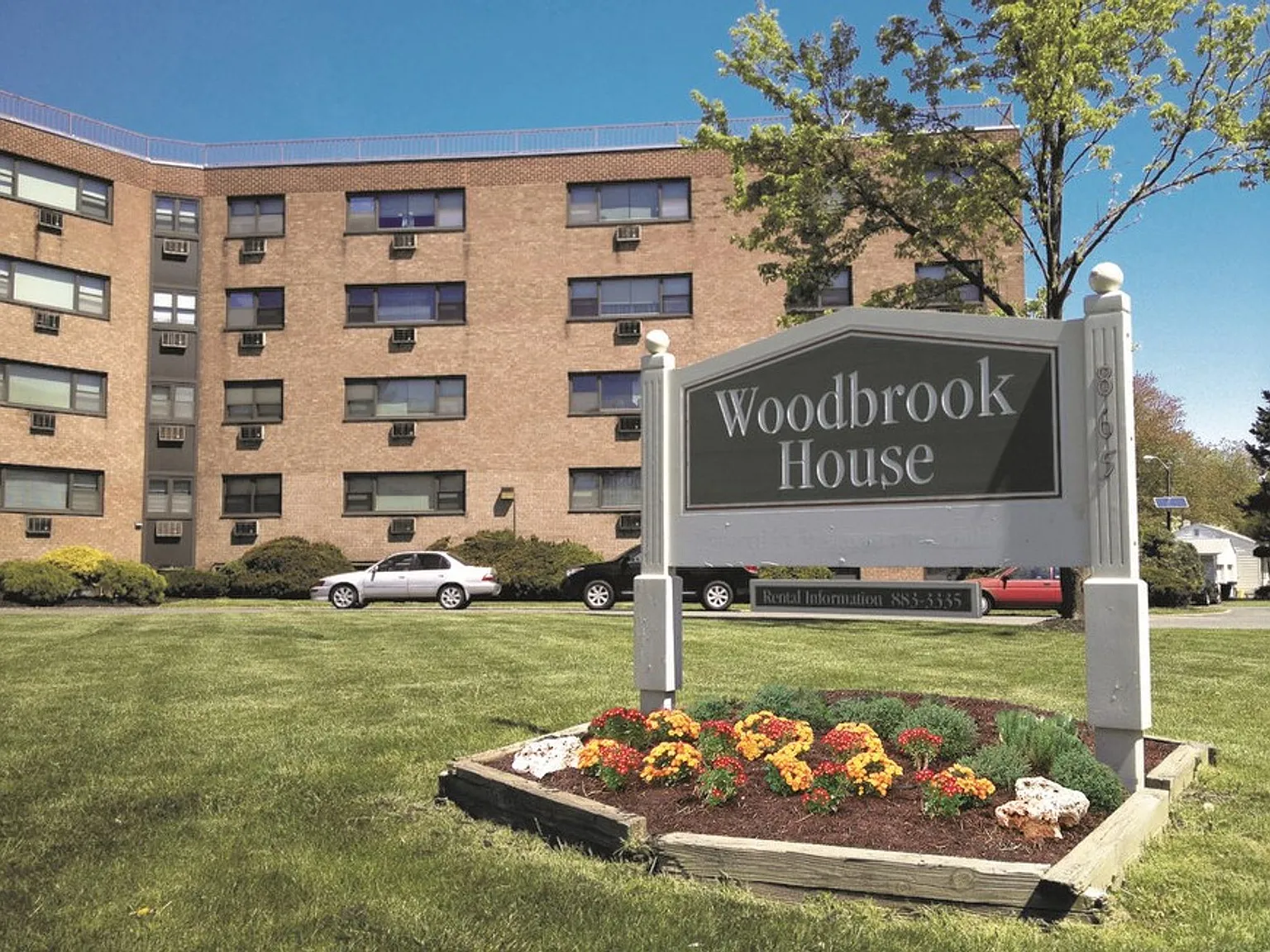 Woodbrook House Apartments — Photo 1