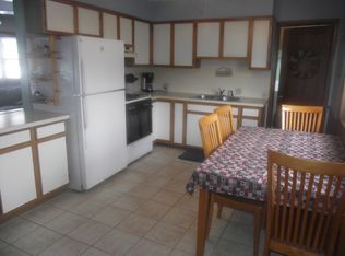 307 Whittlesey Ave, Oregon, OH 43616