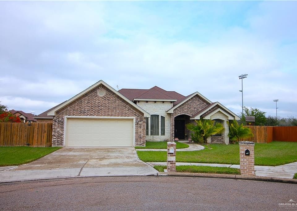 1st image of 513 Padre Ln