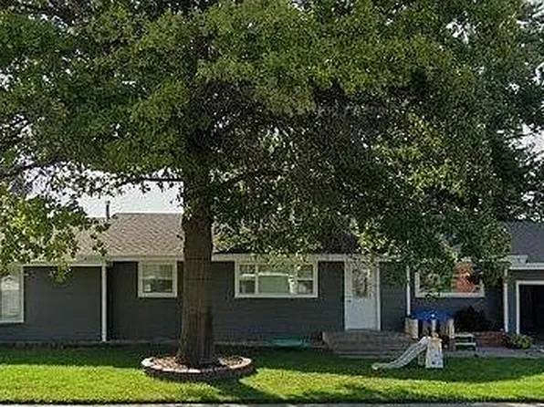 1021 Jackson St, Saint Paul, NE 68873