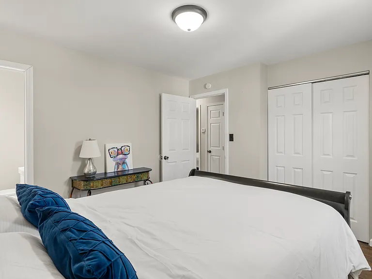 Summit Dr — Photo 14