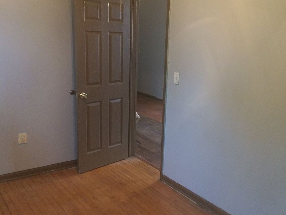 1st image of 2358 S St Louis Ave APT 2