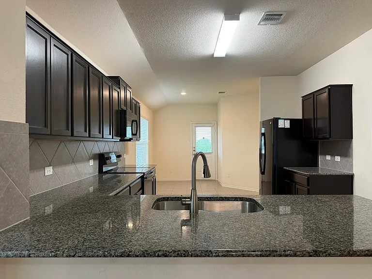 344 Circle Way #35E — Photo 7