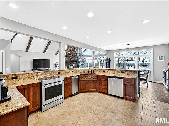 4th image of 3661 Cole Hollow Rd