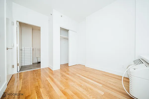 Rented by Nooklyn NYC LLC | media 10