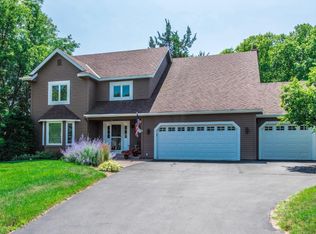 16823 Stodola Rd, Minnetonka, MN 55345