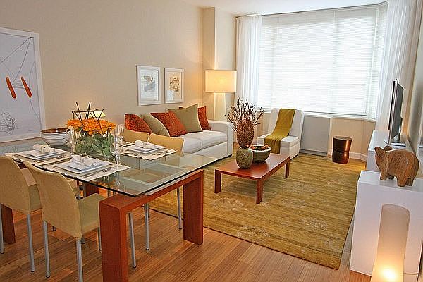 1st image of 320 W 38th St APT 1111