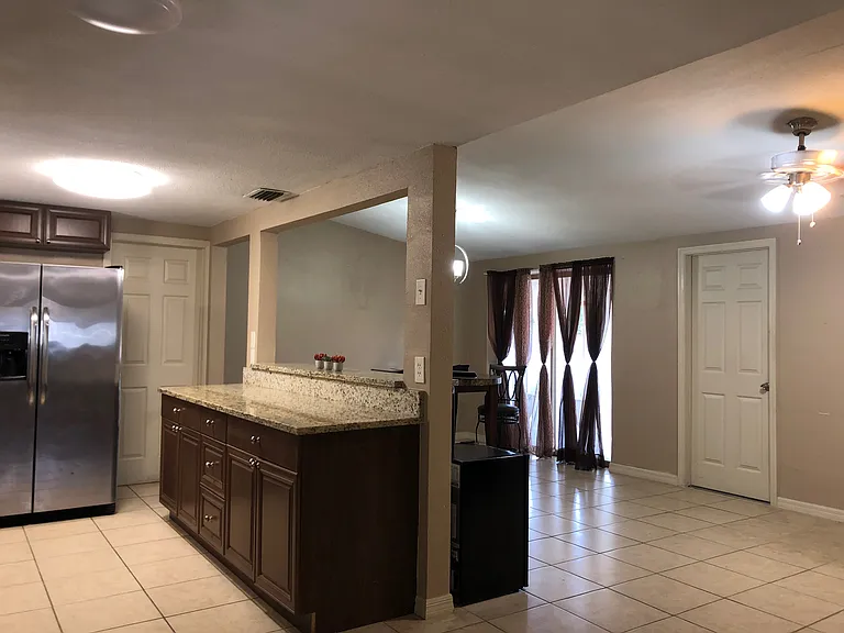 941 Lakeview Rd #2 — Photo 14