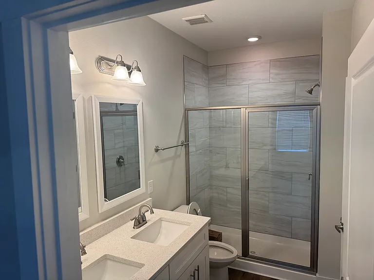 180 Bradford Ct — Photo 7