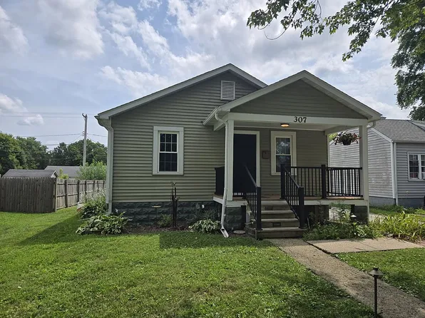 307 Logan St, Bethalto, IL 62010