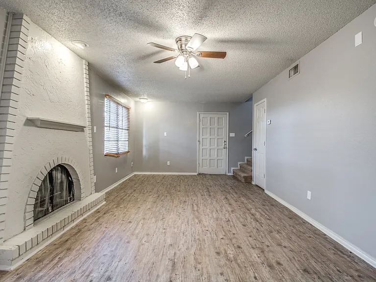 5302 Kenosha Ave — Photo 5