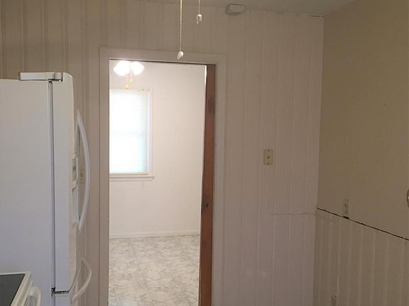 Kitchen to Dining
