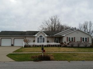678 Jewell Rd, Saint Joseph, MI 49085