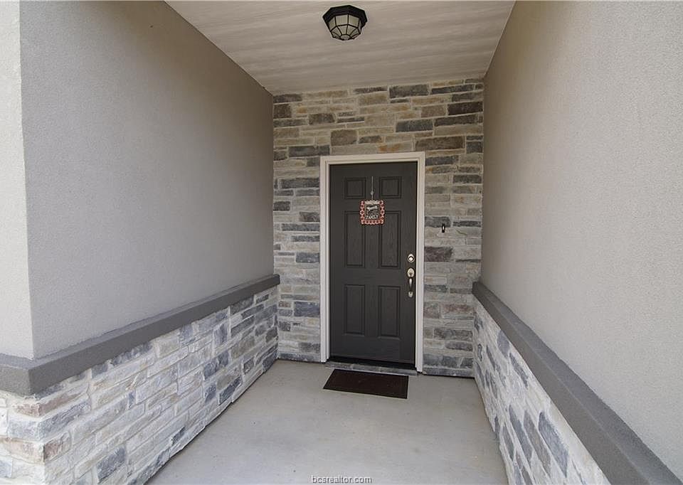 1st image of 3533 Summerway Dr