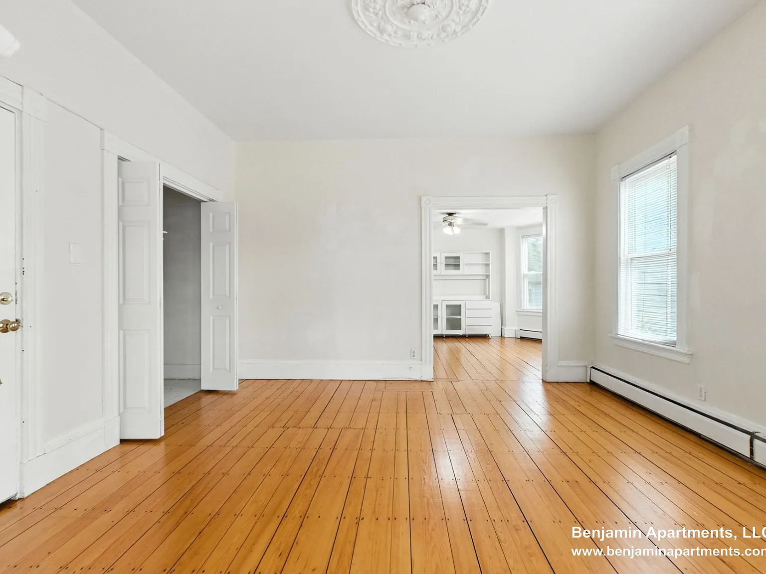 2 bed, 1900 sqft, $2,800 — Photo 3