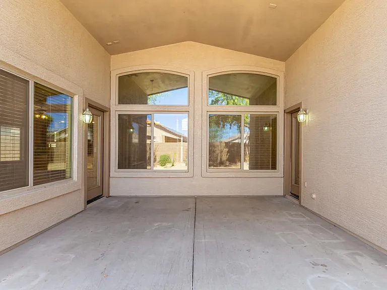 1238 W Dana Dr — Photo 39