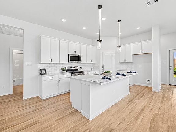 The Woodlee - Kitchen