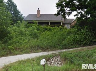 1320 N High St, Port Byron, IL 61275