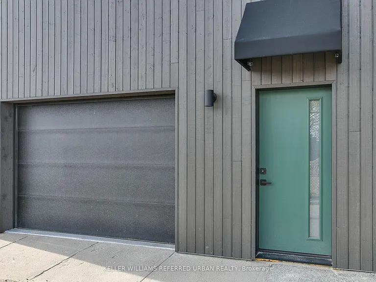 101R Pendrith St — Photo 2