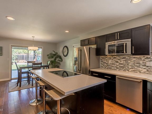 5th image of 159 Sunnyhill Ct