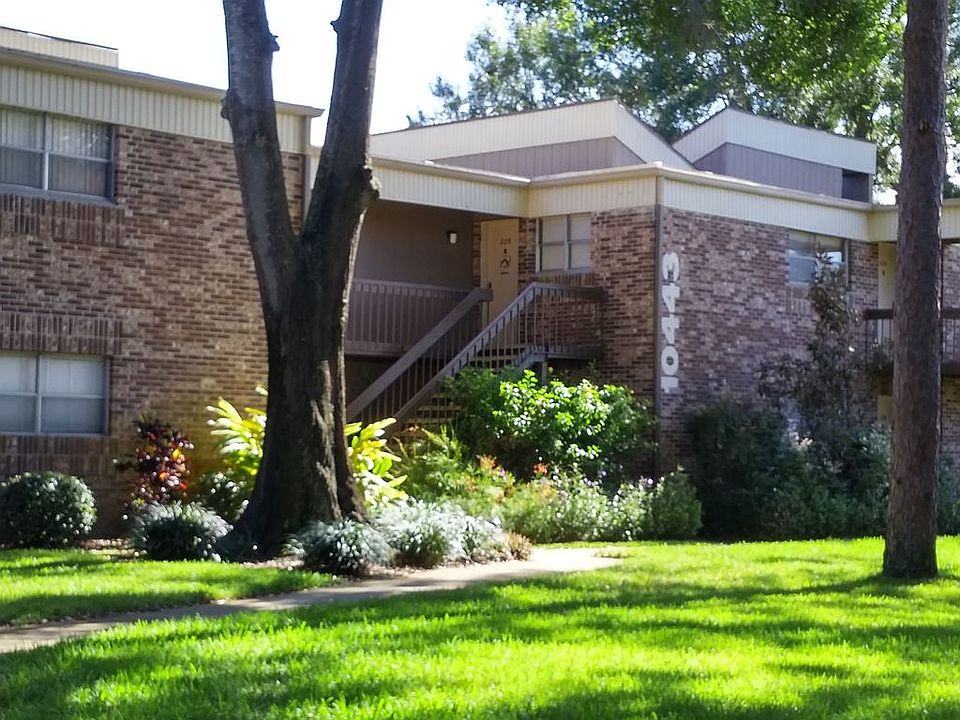 1st image of 10443 Carrollbrook Ct