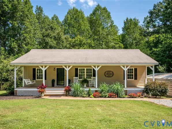 8181 Dash Ln, Jetersville, VA 23083