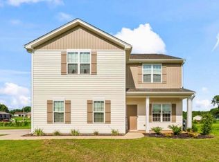 121 Asbury Pl, Lexington, NC 27295