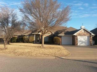 4010 Arlington Dr, Enid, OK 73703