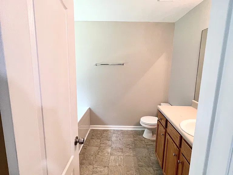 309 Christian Ln — Photo 23