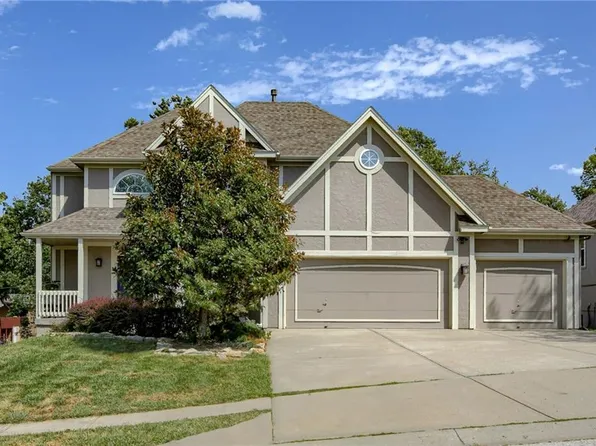 5303 N Pennsylvania Ave, Kansas City, MO 64118