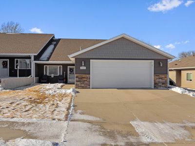 2605 7th Ave NW, Mandan, ND, 58554