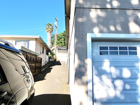 3rd image of 16775 Hannah Dr Unit B