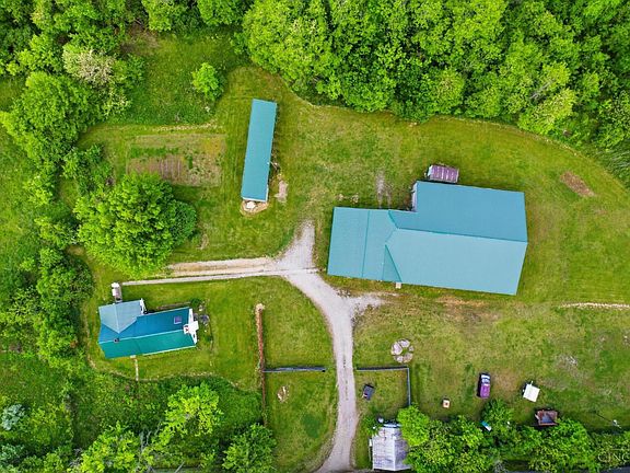3rd image of 1731 Little Rd