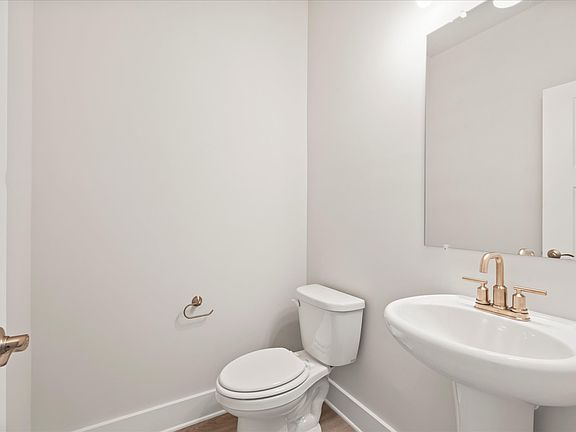 Welcome to the Dakota floorplan at Cedar Shoals - Signature Collection.