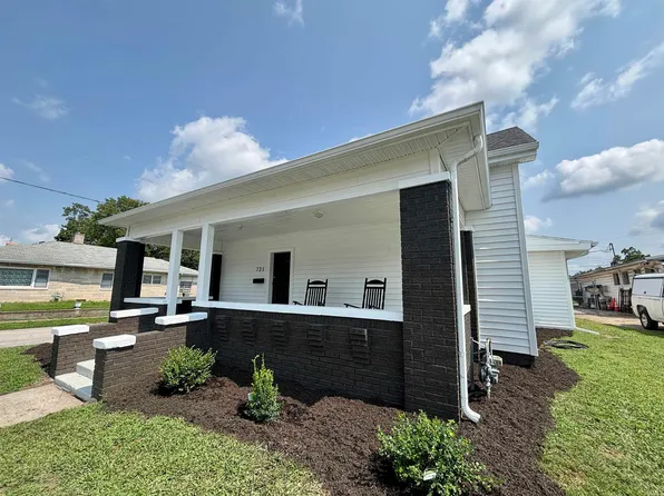 721 N 12th St, Vincennes, IN 47591